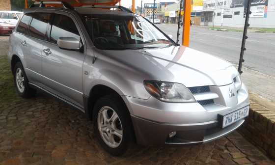 2004 Mitsubishi Outlander