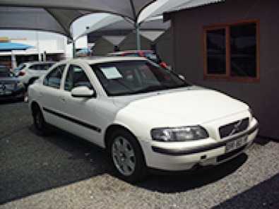 2004 Volvo