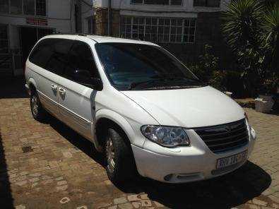 2005 3.3L V6 Limited Chrysler Grand Voyager