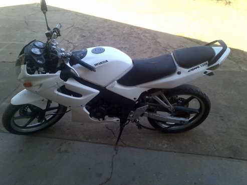 2005 cbr 150R honda R5000 needs some tlc