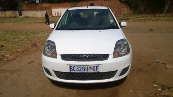 2005 Ford Fiesta 1.6i Ambiente 5-door for sale R 55,000