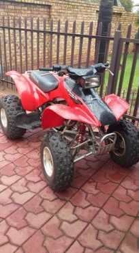 2005 Honda TRX 300ex