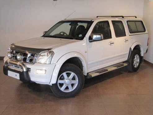 2005 Isuzu KB 350i V6 LX DCab With Canopy