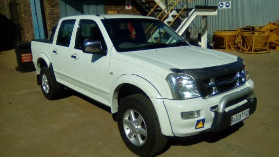 2005 Isuzu KB300LX Double Cab