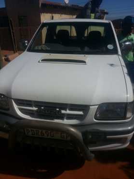 2005 Isuzu KB300TDIlx
