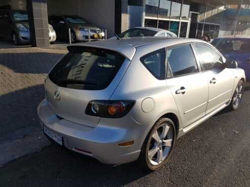 2005 Mazda 3 2.0