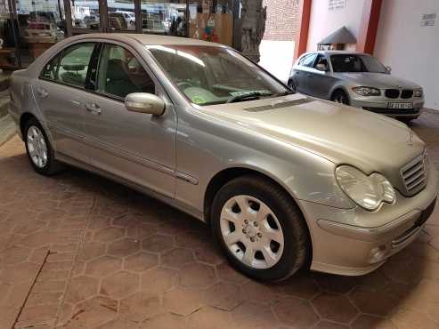 2005 Mercedes Bens C270 CDI Elegance for sale