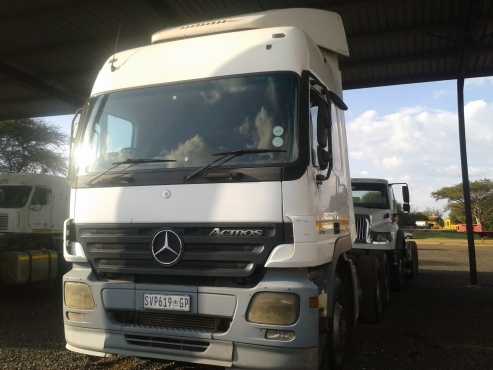 2005 MERCEDES BENZ ACTROS 2640