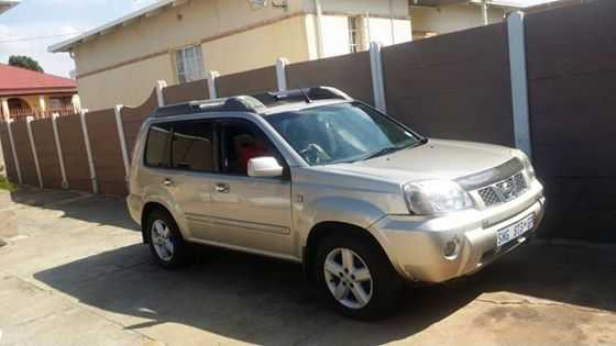 2005 nissan xtrail 2.2 tdi 6 spoed manual 4x4