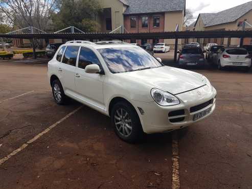 2005 PORSCHE CAYENNE S AUTO