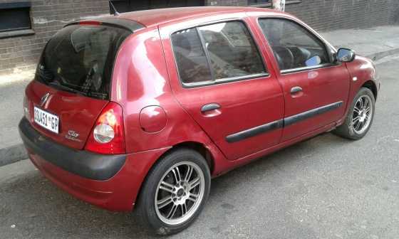 2005 Renault Clio 1.4 For Sale.