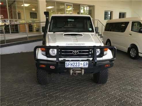 2005 Toyota Land Cruiser 79 4.2D Pick up DCab