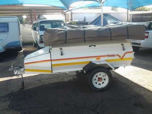 2005 Venter Trailer Super 6 with roof top tent