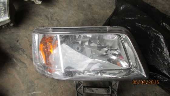 2005 VW Transporter T5 right headlight