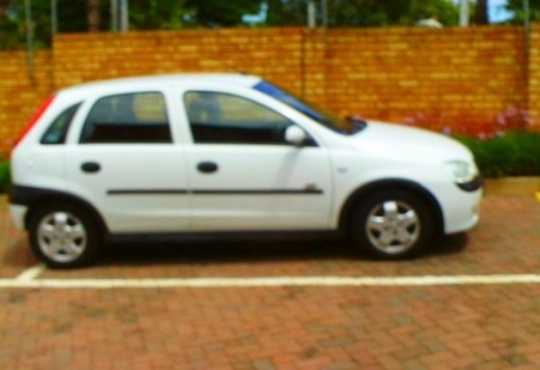 2006 - 5 doors opel corsa