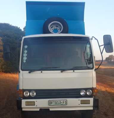 2006  CA13-160FD FAW Tipper 6 Cupe