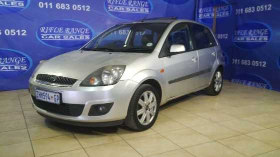 2006 Ford Fiesta 1.6 ghia 5Dr 118000kms R69,900.00