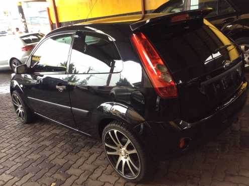 2006 Ford Fiesta 1.6 trendline