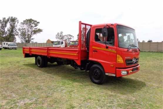 2006 Hino Dropside 500 10-176 Truck