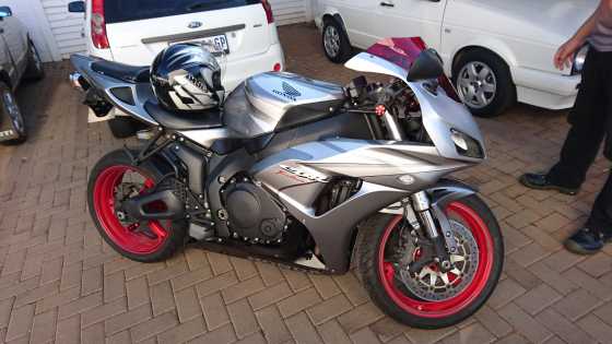 2006 Honda CBR1000rr For sale