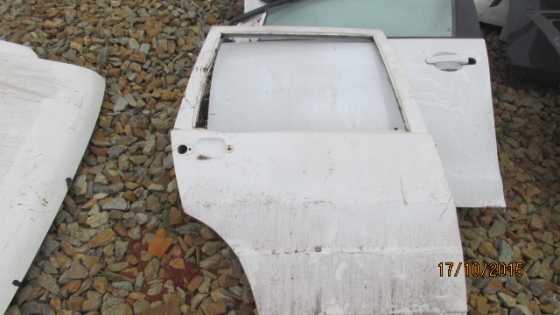 2006 Honda Jazz right rear door shell