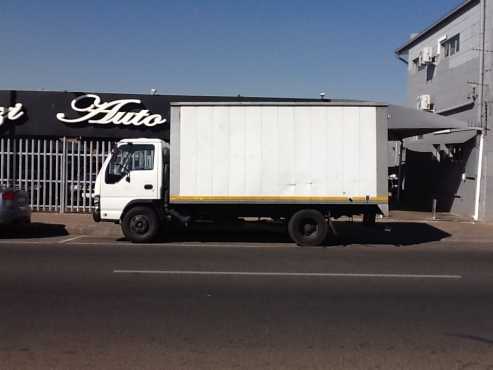 2006 Isuzu Carrier NKR250 - Bargain for R 159 950  Vat - For Sale
