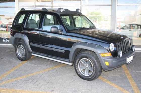 2006 JEEP CHEROKEE 3.7 AT LTD 4X4