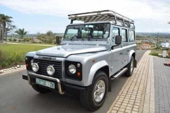 2006 Land Rover Defender Stationwagon - Immaculate