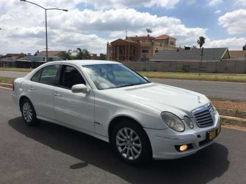 2006 Mercedes Benz E200 Kompressor  Automatic