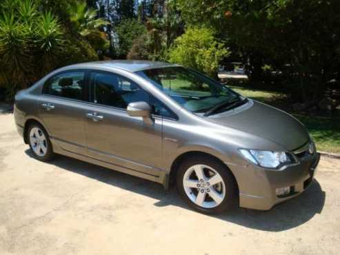 2006 model Honda Civic hatch 1.8 vxi for sale manual. Immaculate condition,