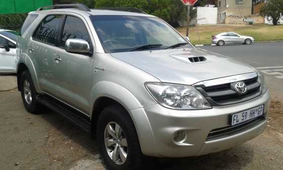 2006 model Toyota Fortuner 3.0 D4D diesel  for sale excellent condition