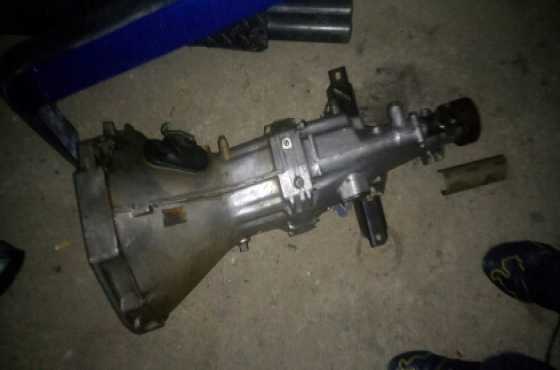 2006 Nissan 1400 5 Speed gearbox in perfect