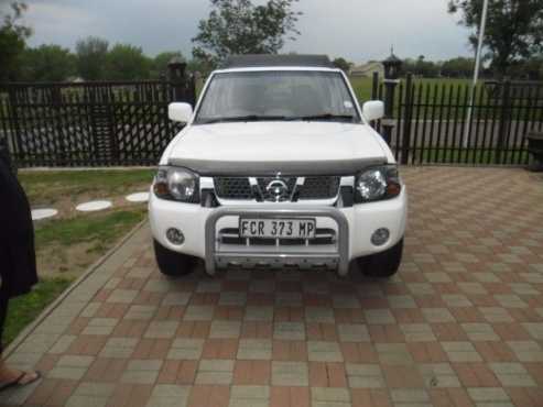 2006 Nissan Hardbody Double Cab