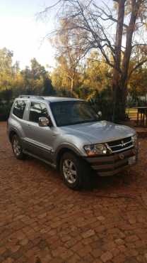 2006 pajero 3.8