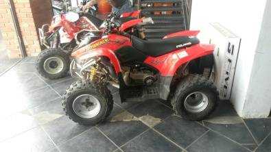 2006 Polaris Phoenix 200cc.Dealer bike