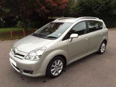 2006 toyota corrolla verso d4d for sell