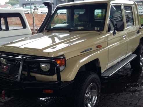 2006 TOYOTA LAND CRUISER 4.5EFI DCAB,SPOTLESS