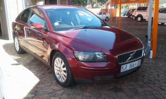 2006 Volvo S40 2.4