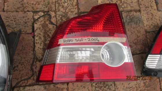 2006 Volvo S40 left taillight