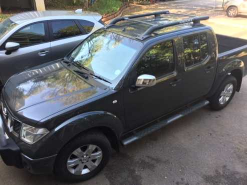 2007 2.5 dci NISSAN NAVARA ( LOW MILLEAGE )