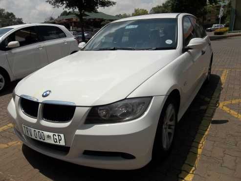 2007 BMW 320i