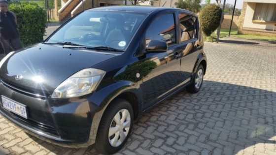 2007 DAIHATSU SIRION