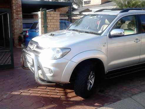 2007 Fortuner 4 x 2 Manual