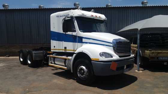 2007 Freightliner Columbia