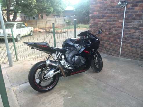 2007 Honda 1000 fireblade