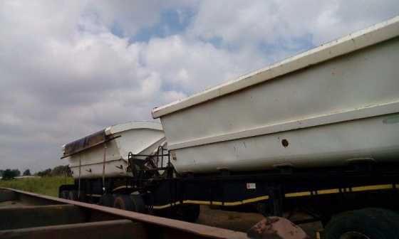 2007 Interlink Side Tipper in great condition