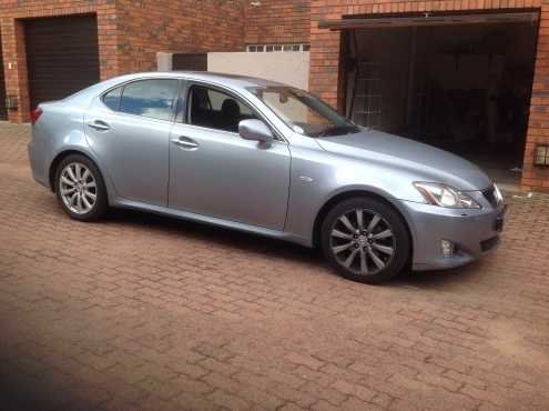 2007 lexus is 250 SE in overall good condition for sale