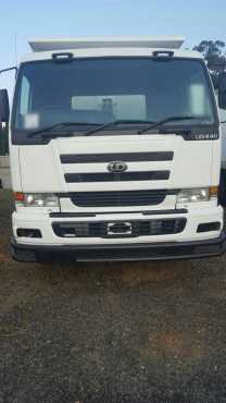 2007 Nissan UD440 Tipper Truck