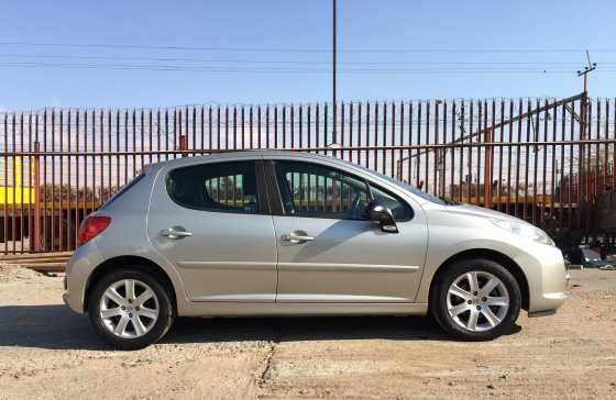 2007 Peugeot 207 1600 VTi