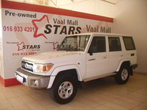 2007 White Toyota Land Cruiser 70 4.2 Station Wagon